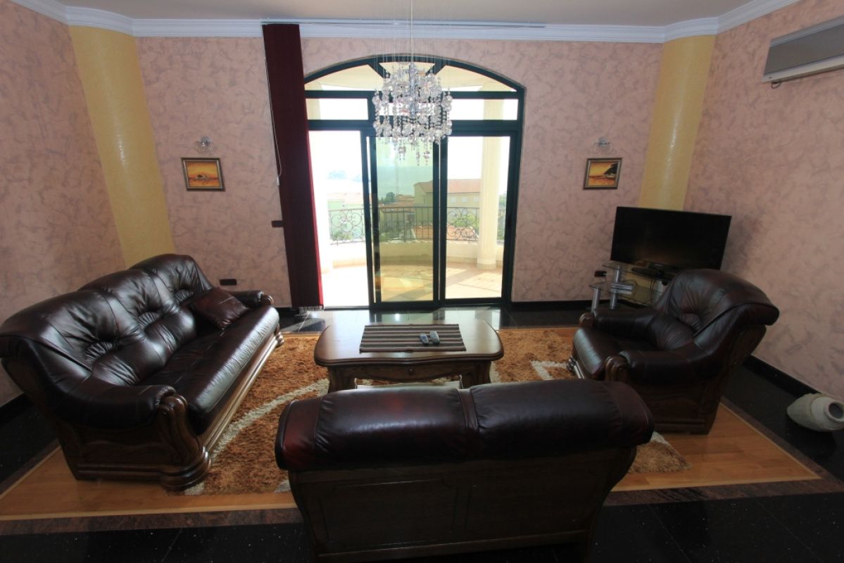 Haus in Petrovac, Montenegro, 560 m² - Foto 12