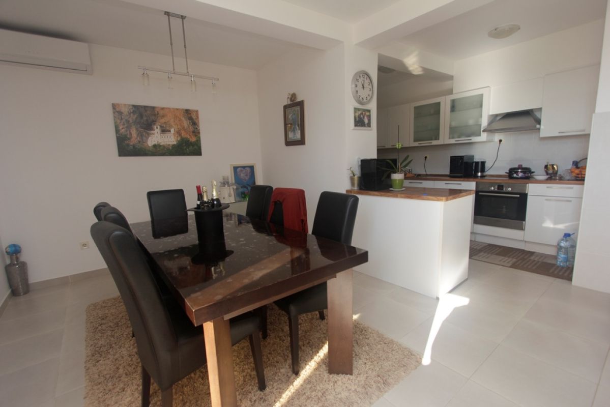 Hôtel à Becici, Monténégro, 1 173 m² - image 15