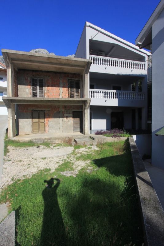 Maison à Kotor, Monténégro, 350 m² - image 1