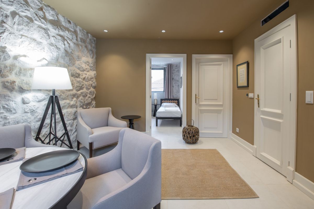 Hotel in Risan, Montenegro, 300 m² - Foto 1