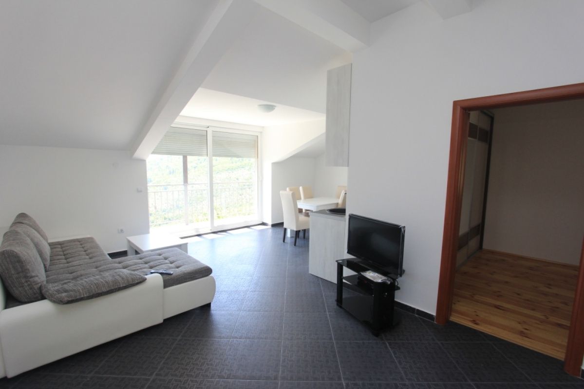 Casa a Budva, Montenegro, 388 m² - foto 3