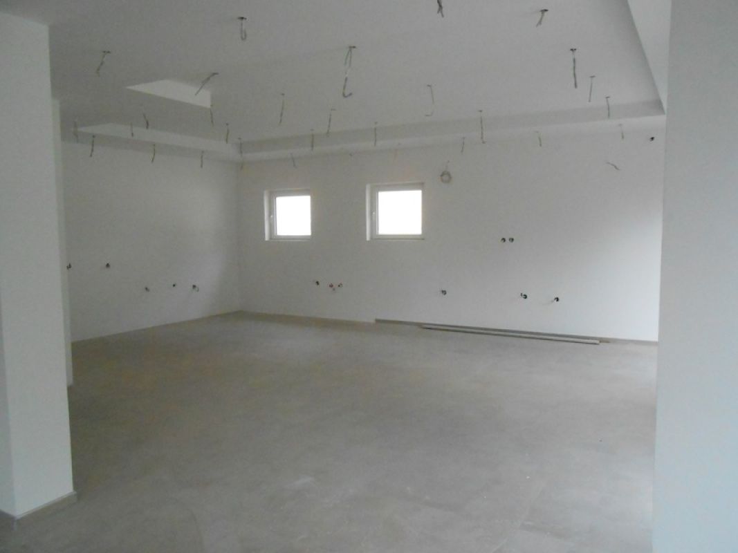 Casa en Orahovac, Montenegro, 675 m² - imagen 5