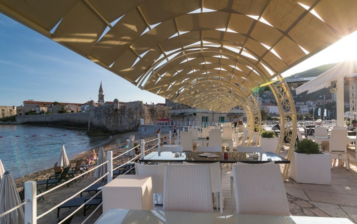 Piso en Budva, Montenegro, 146 m² - imagen 10