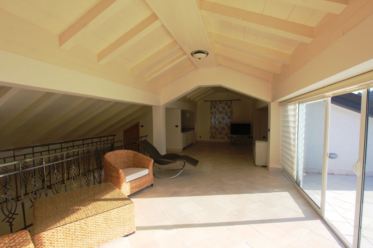 Casa en Petrovac, Montenegro, 700 m² - imagen 11