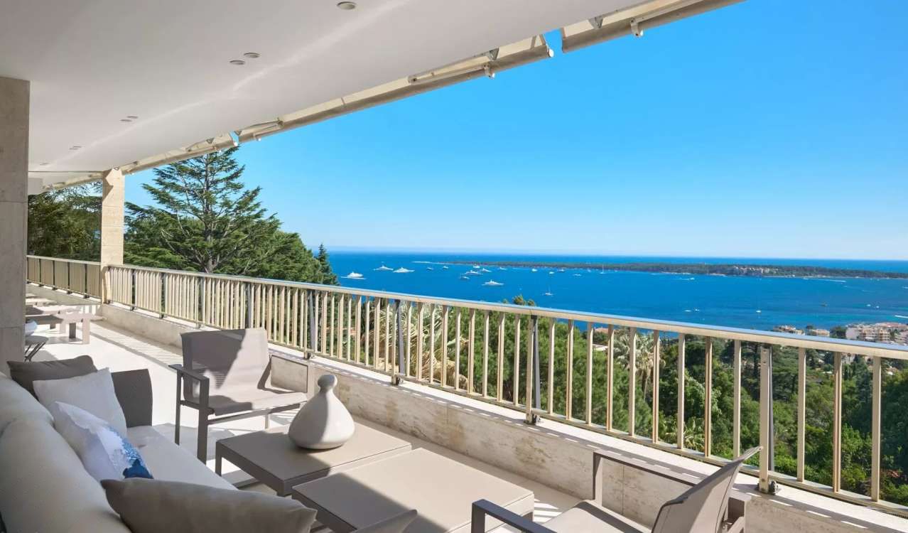 Appartement à Cannes, France, 245 m² - image 1