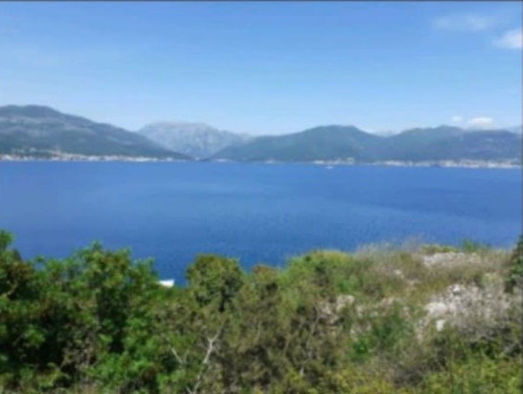Grundstück in Tivat, Montenegro, 3 000 m² - Foto 3