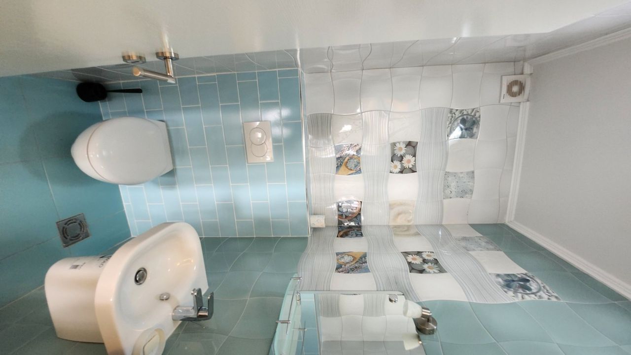 Flat in Dobra Voda, Montenegro, 126 m² - picture 9