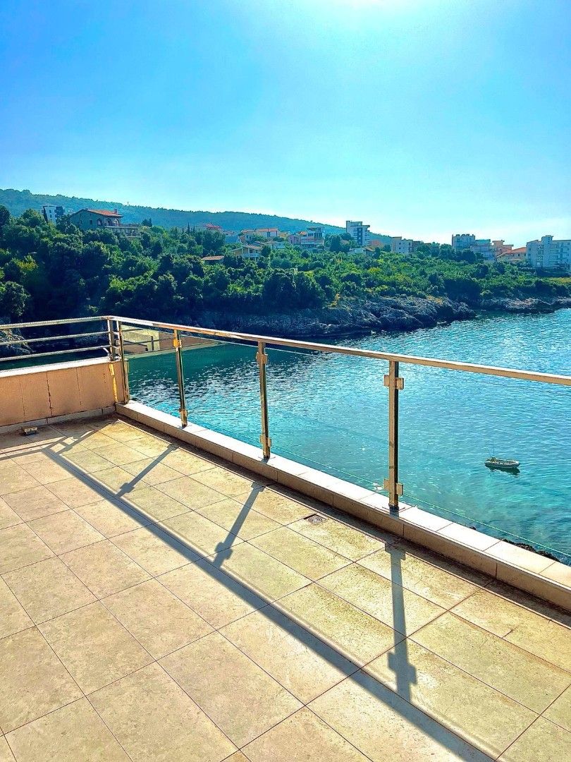 Villa en Utjeha, Montenegro, 282 m² - imagen 19