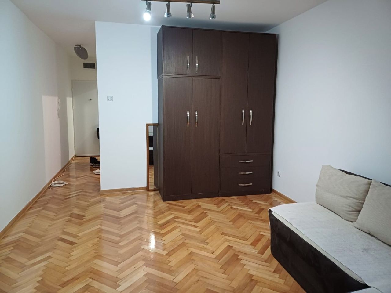 Flat in Beograd, Serbia, 33 m² - picture 10