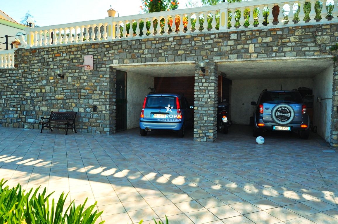 Villa in San Remo, Italy, 258 m² - picture 6