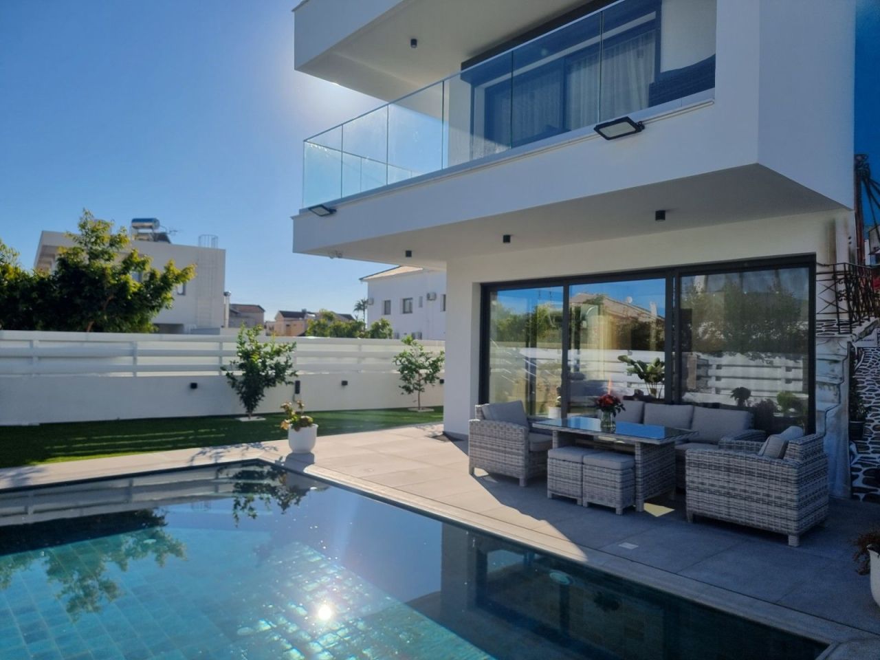 Villa in Larnaca, Cyprus, 265 m² - picture 1