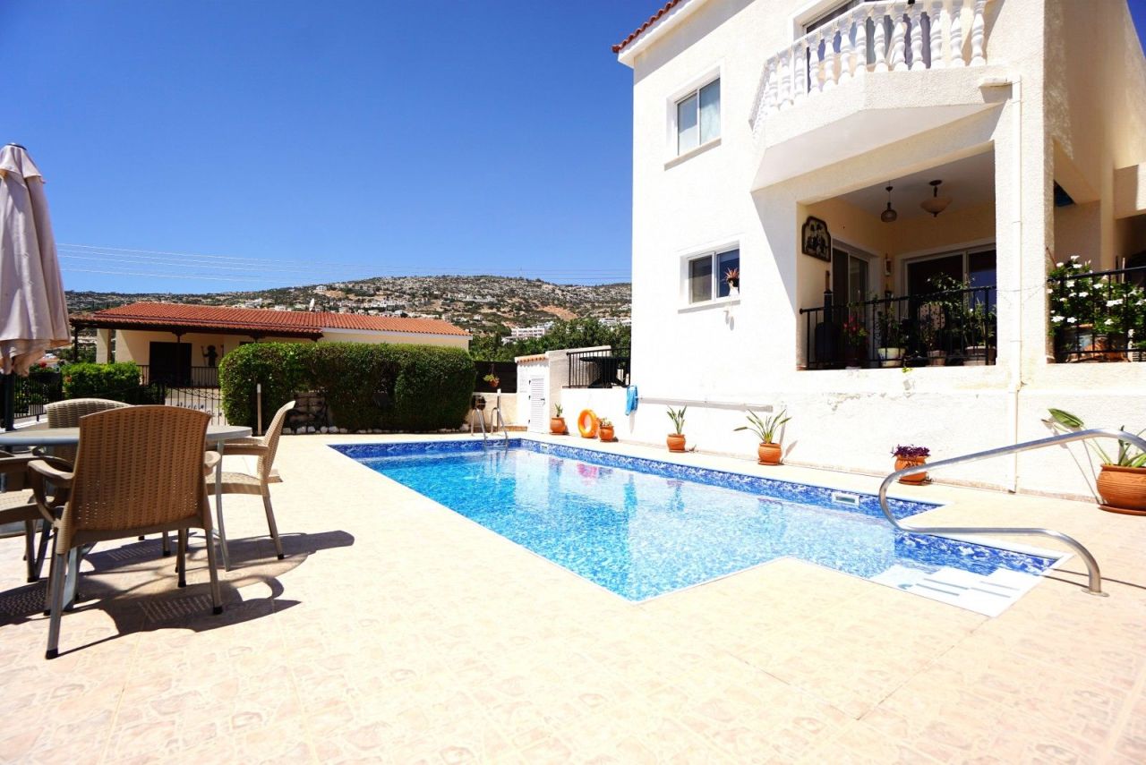 Maison urbaine à Paphos, Chypre, 90 m² - image 1