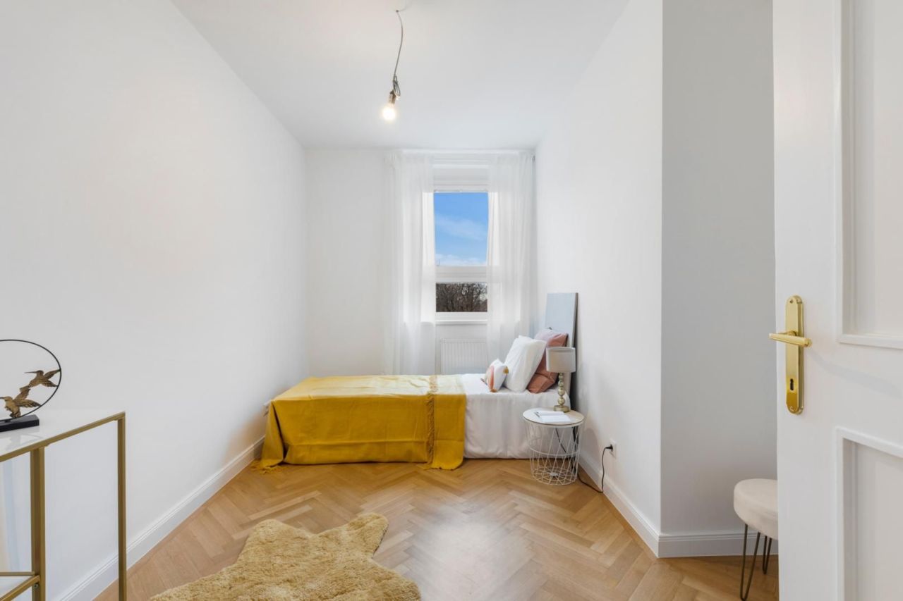 Flat in Vienna, Austria, 141.7 m² - picture 10