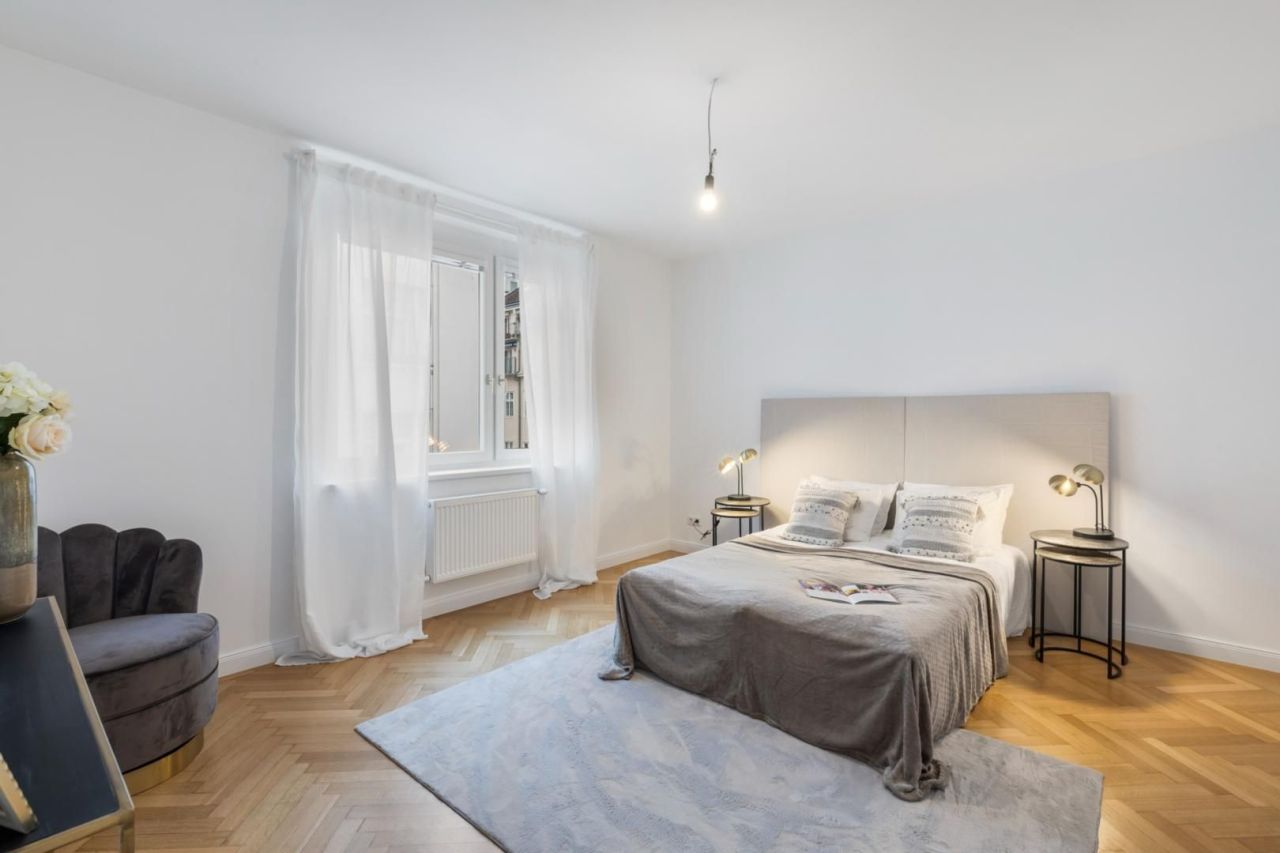 Flat in Vienna, Austria, 141.7 m² - picture 13