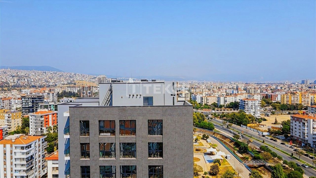 Apartment Bayraklı, Türkei, 180 m² - Foto 1