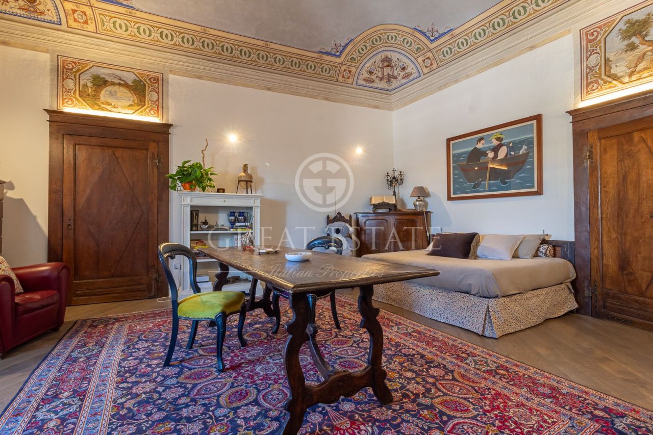 Appartement à Orvieto, Italie, 275.55 m² - image 1