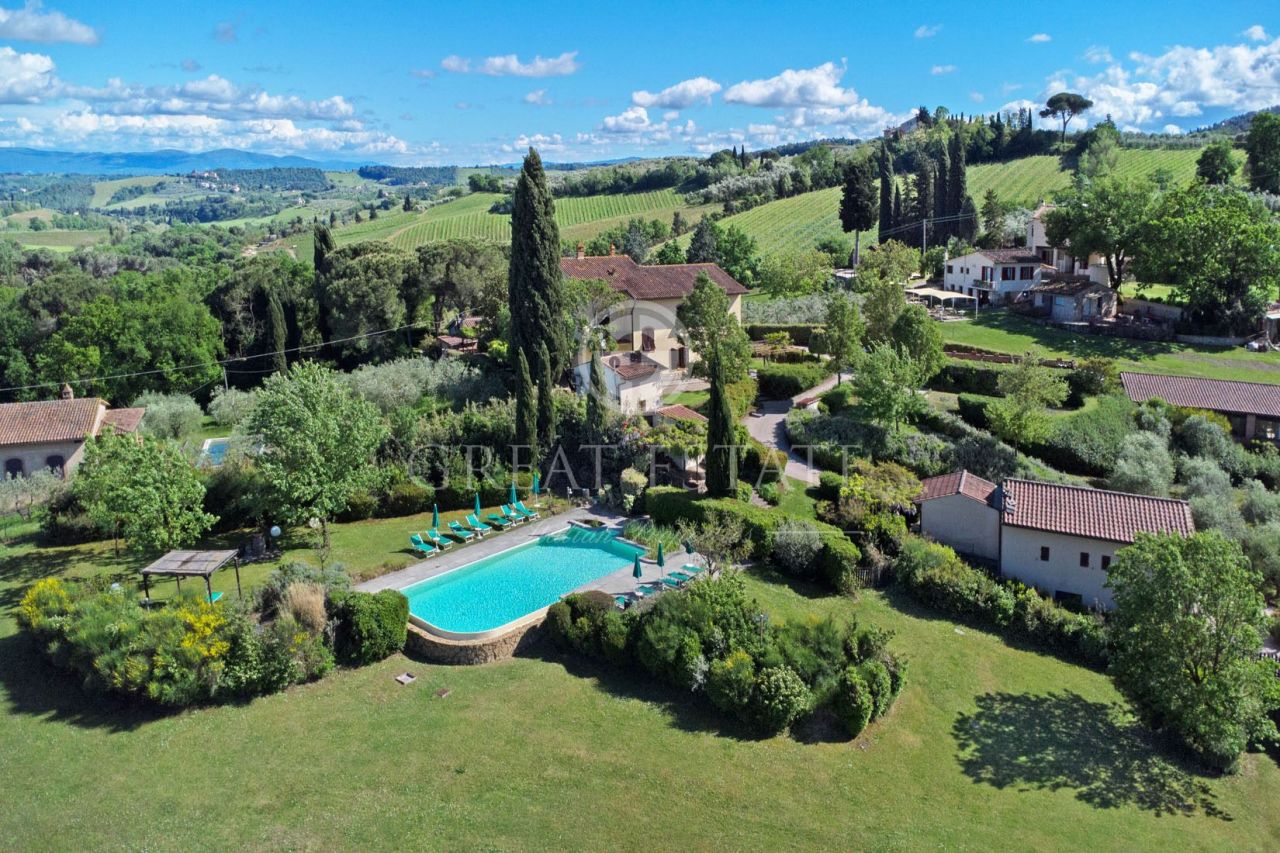 Maison à San Gimignano, Italie, 826 m² - image 5