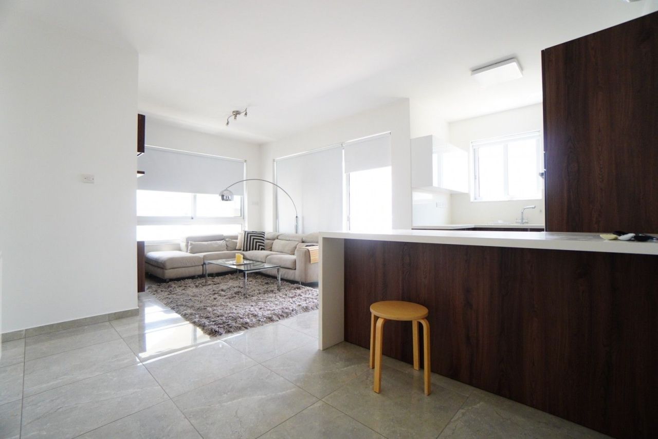 Penthouse in Larnaca, Cyprus, 96 m² - picture 1