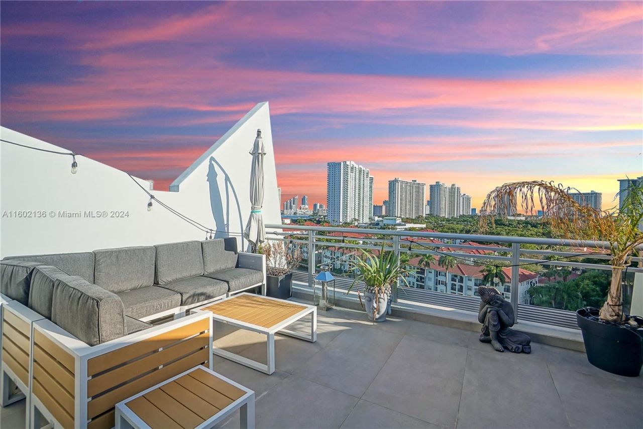 Penthouse in Miami, USA, 180 m² - picture 3