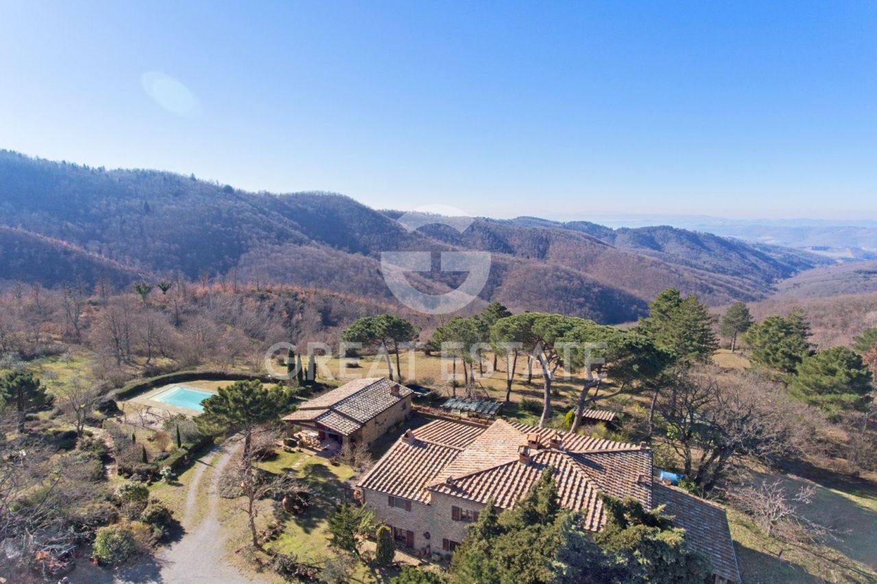 Casa en Chianti, Italia, 514.3 m² - imagen 2