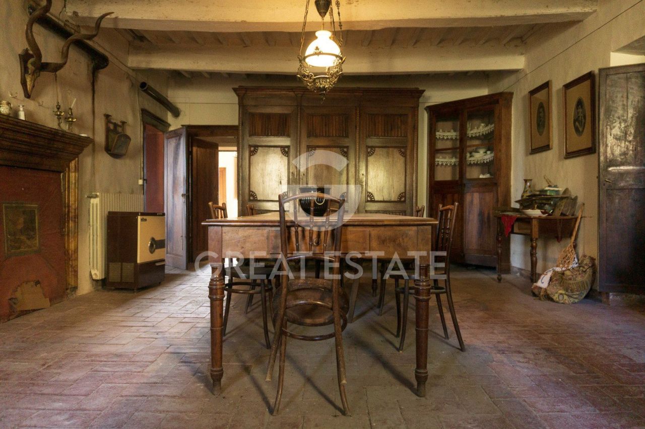 Maison à Citta di Castello, Italie, 943 m² - image 12