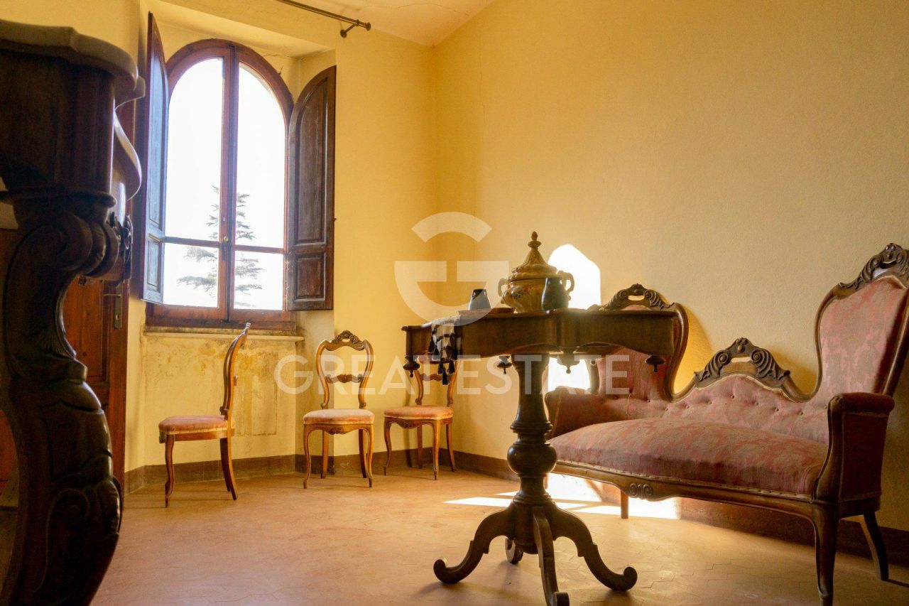 Maison à Citta di Castello, Italie, 943 m² - image 13
