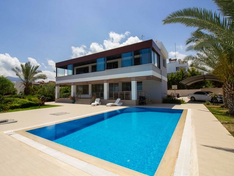 Villa on Alagadi, Cyprus, 500 m² - picture 1