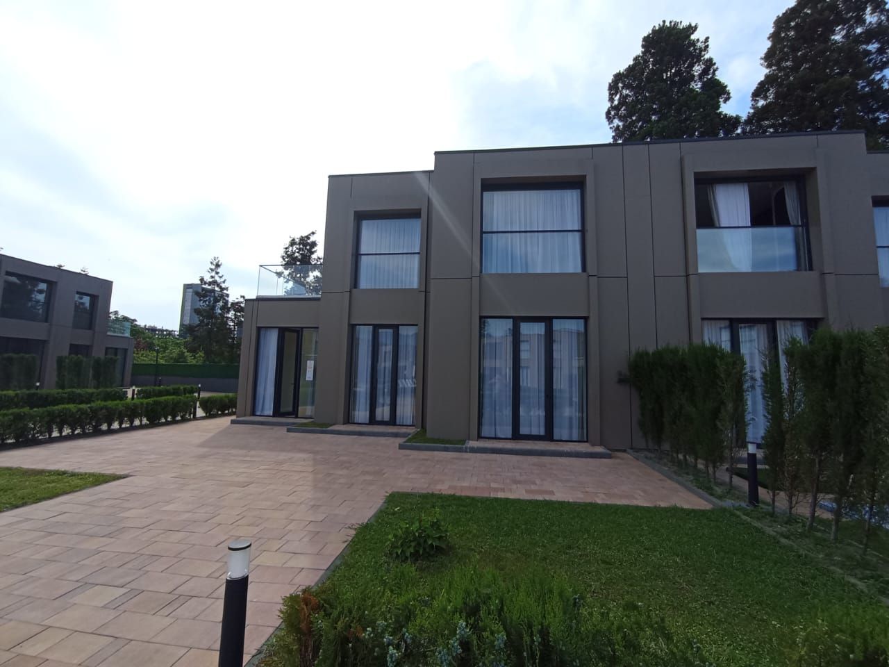 Villa in Batumi, Georgien, 145.4 m² - Foto 1