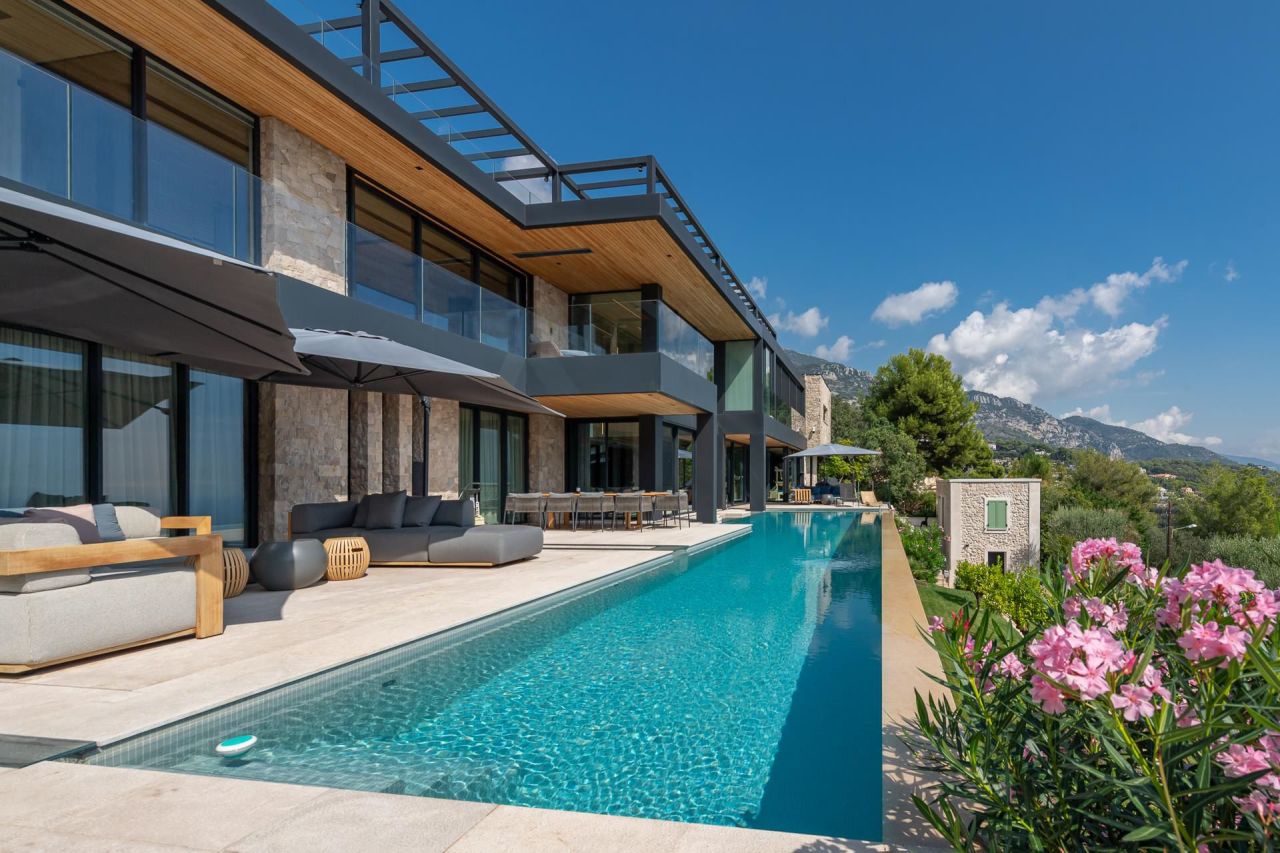 Villa en La Turbie, Francia, 650 m² - imagen 1