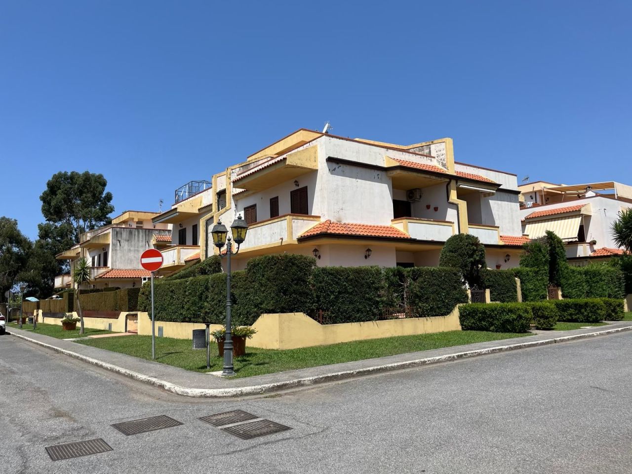 Appartement à Scalea, Italie, 138 m² - image 1