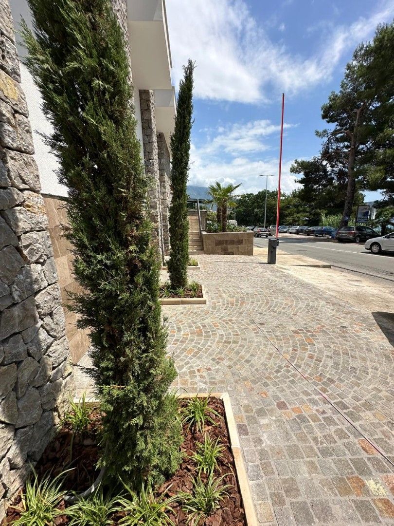 Flat in Bar, Montenegro, 51 m² - picture 8