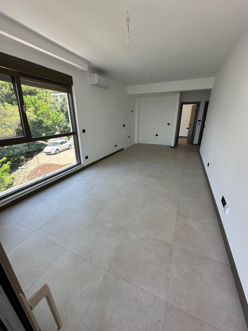 Flat in Bar, Montenegro, 51 m² - picture 14