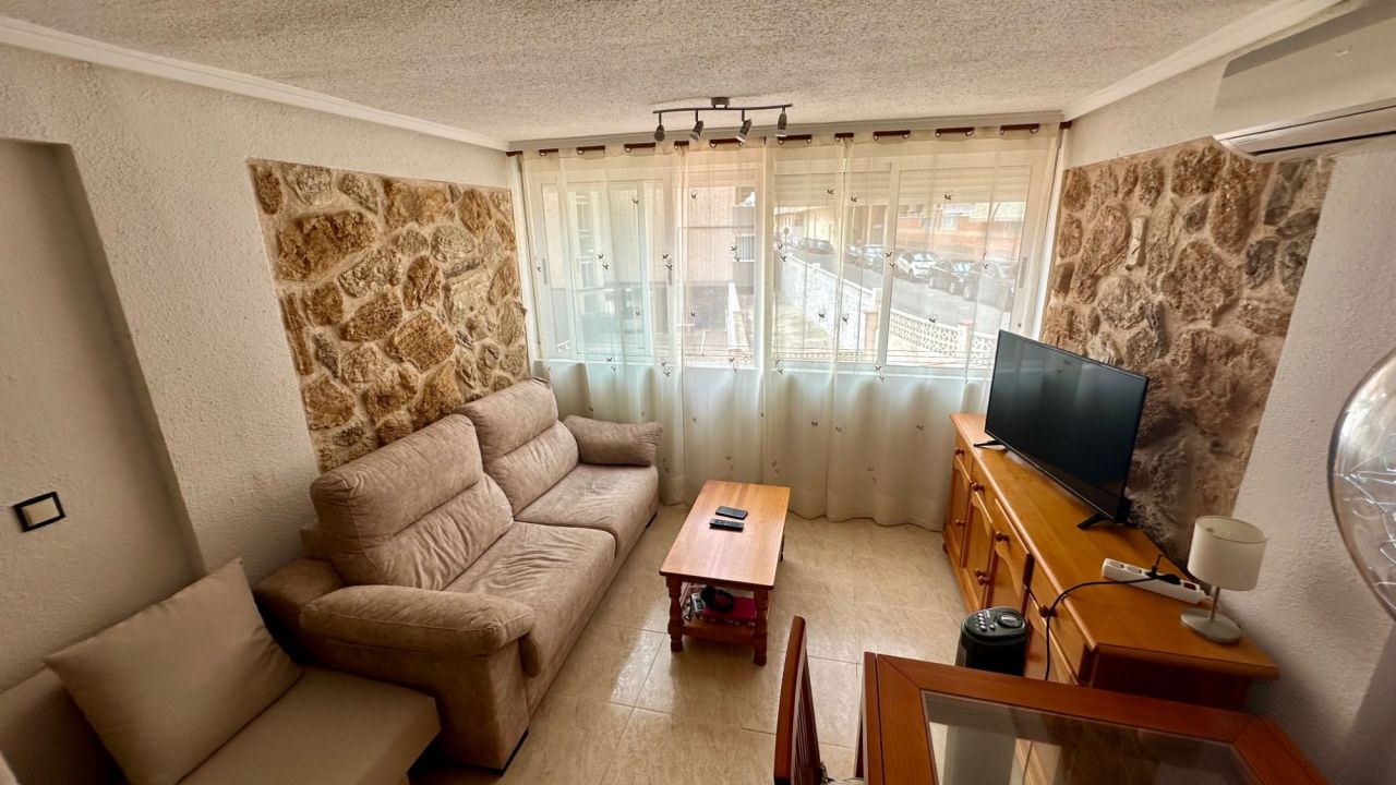 Appartement à Guardamar del Segura, Espagne, 42 m² - image 1