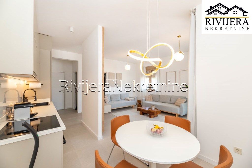 Piso en Herceg-Novi, Montenegro, 51 m² - imagen 5