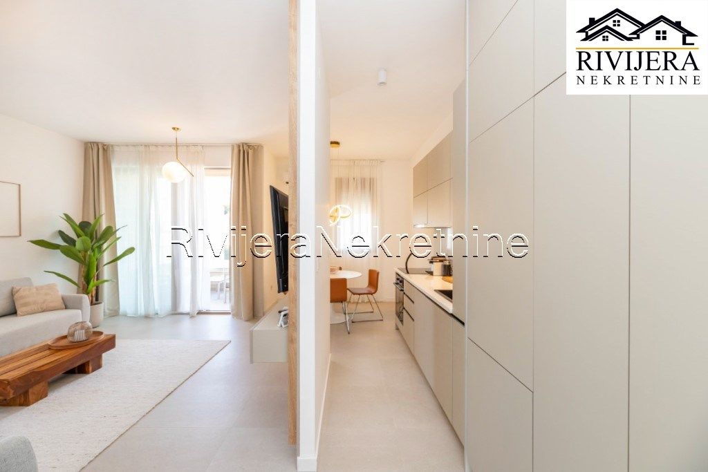 Piso en Herceg-Novi, Montenegro, 51 m² - imagen 6