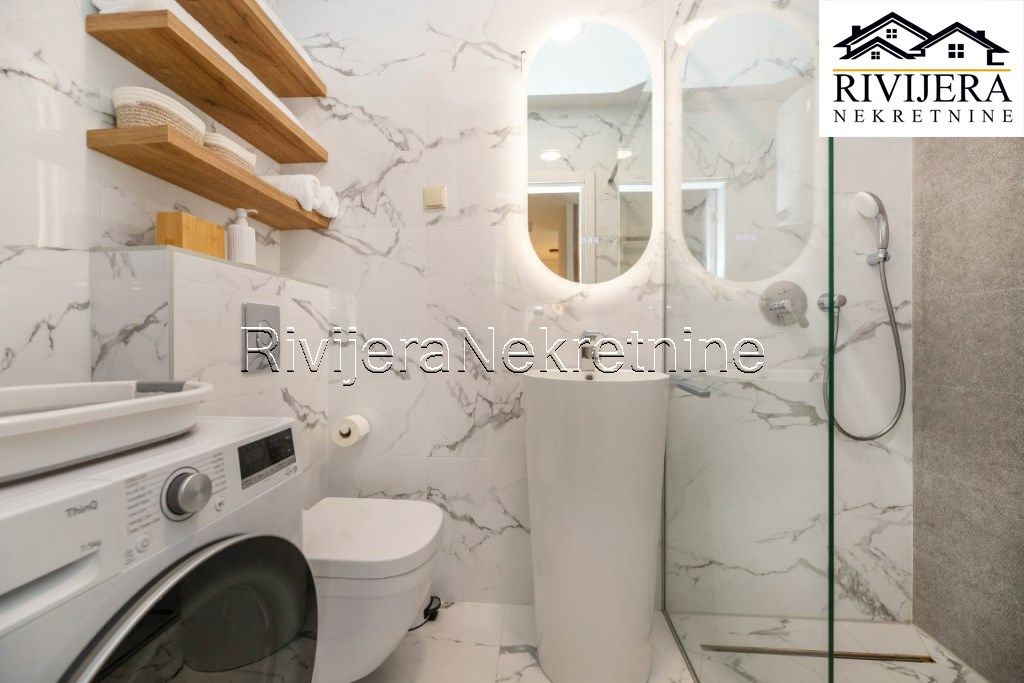 Piso en Herceg-Novi, Montenegro, 51 m² - imagen 14