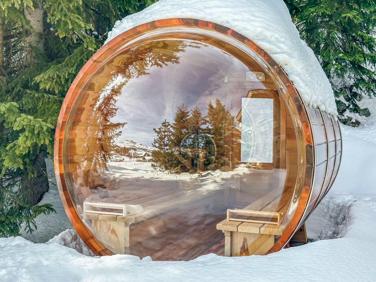 Chalet à Courchevel, France, 320 m² - image 3