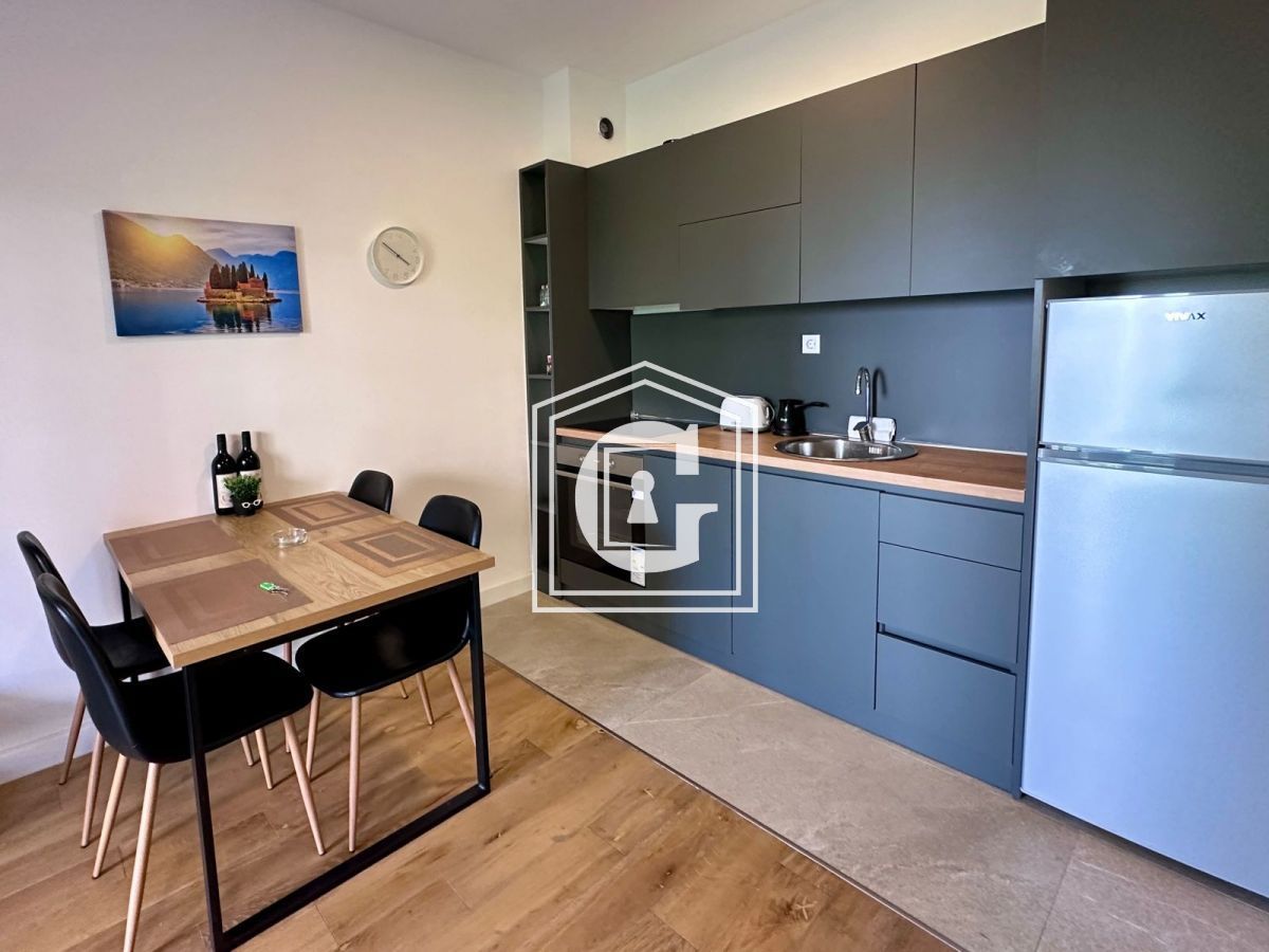 Apartment in Becici, Montenegro, 40 m² - picture 2