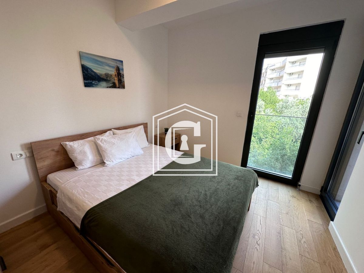 Apartment in Becici, Montenegro, 40 m² - picture 4