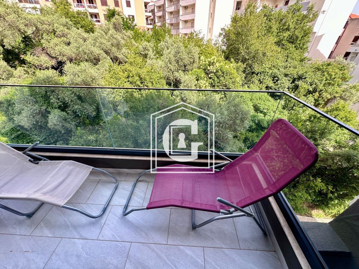 Apartment in Becici, Montenegro, 40 m² - picture 19