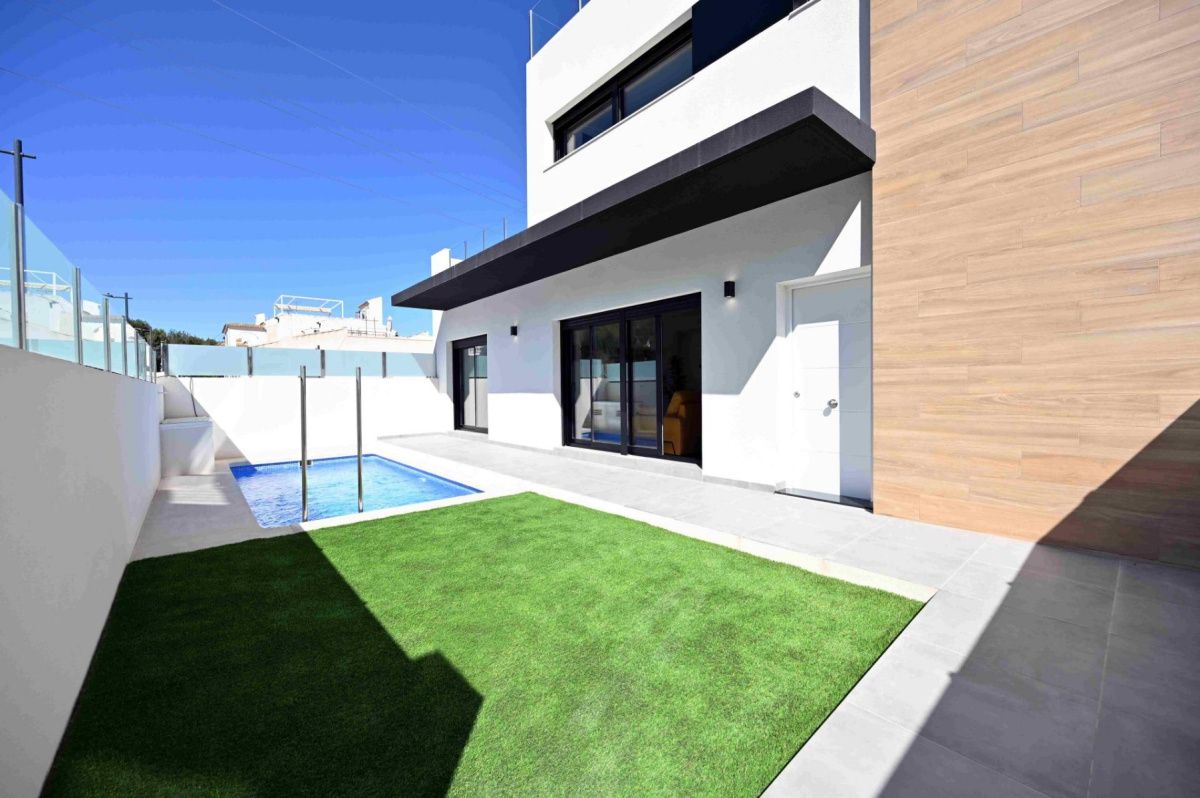 Stadthaus in Costa Blanca, Spanien, 101 m² - Foto 1