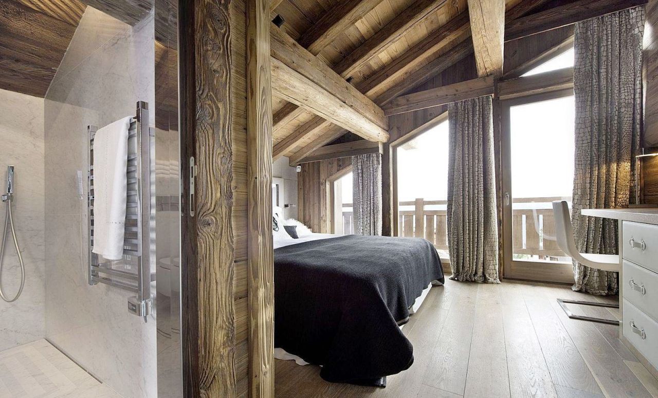 Chalet in Courchevel, France, 254 m² - picture 7