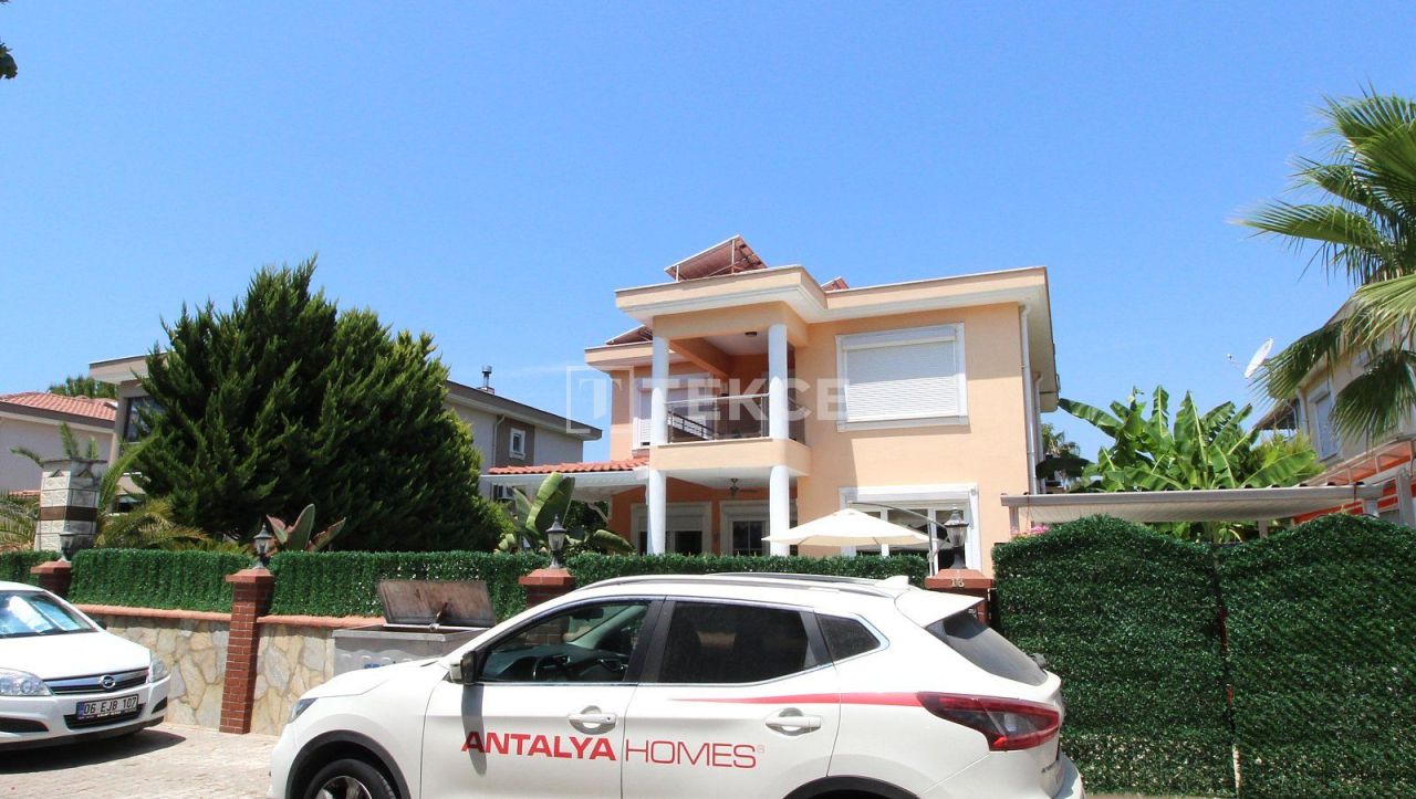 Villa en Belek, Turquia, 240 m² - imagen 1