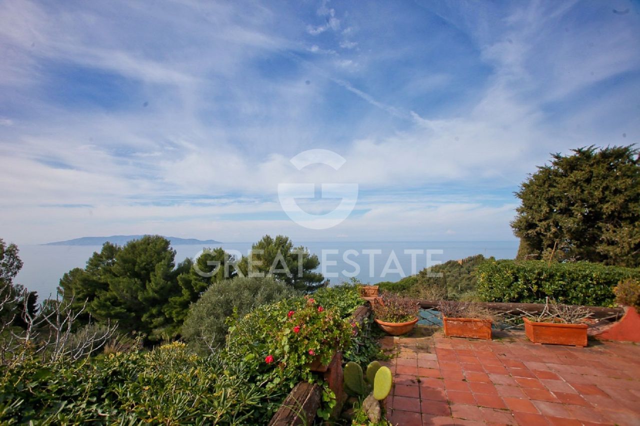 Apartamento en Monte Argentario, Italia, 148.85 m² - imagen 1