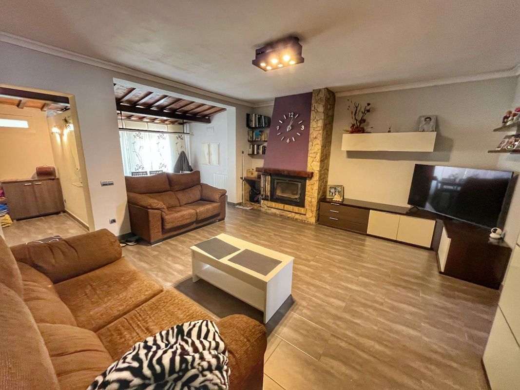 Maison à Gérone, Espagne, 116 m² - image 11