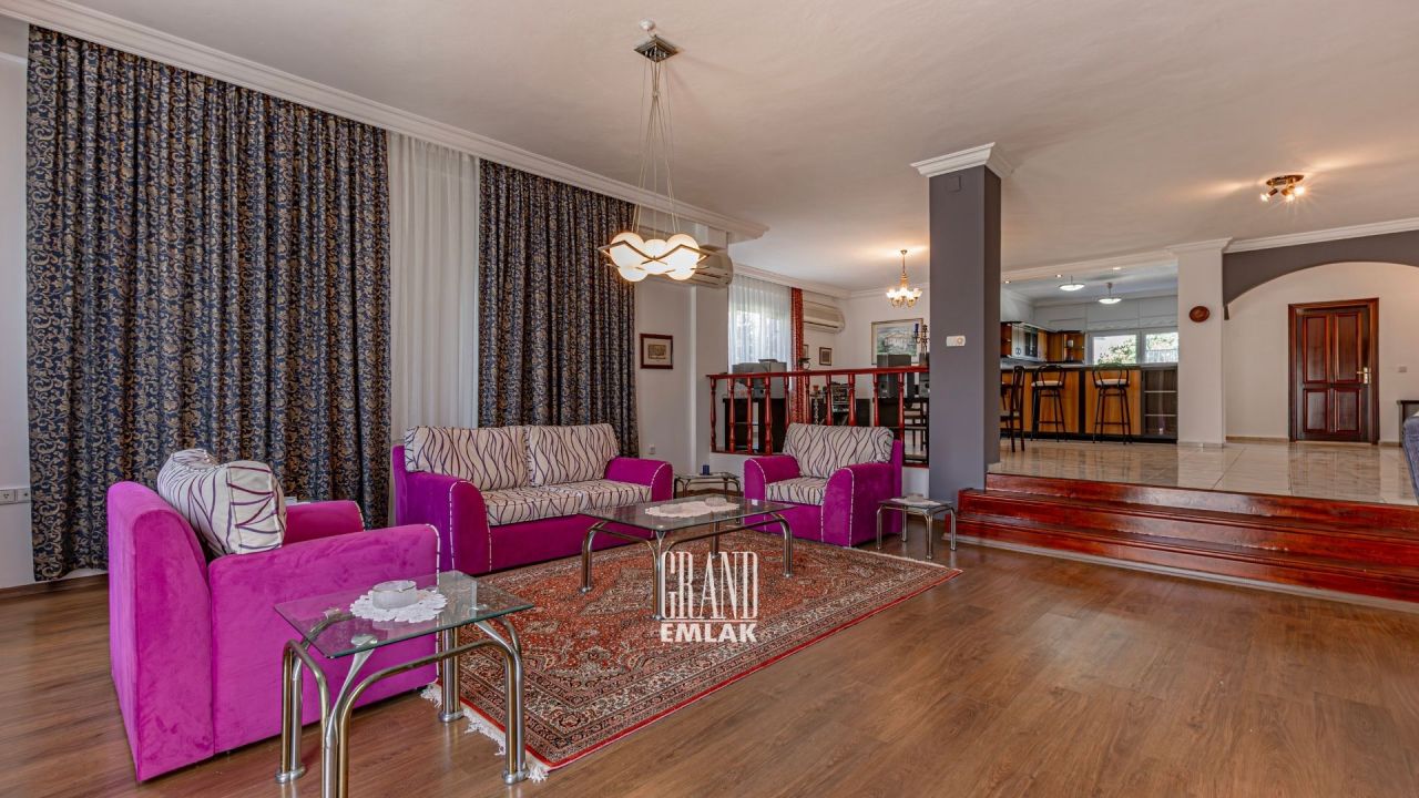 Villa à Kemer, Turquie, 1 172 m² - image 9