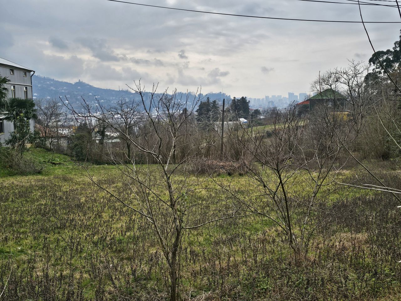 Land in Batumi, Georgia, 1 000 m² - picture 1