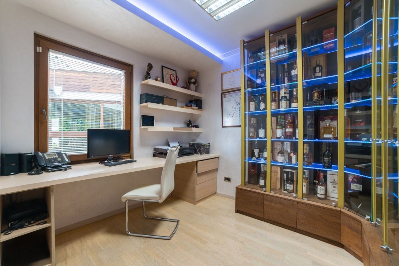 Hôtel à Becici, Monténégro, 435 m² - image 12