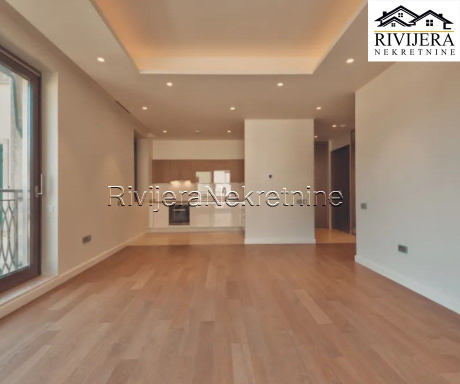 Flat in Herceg-Novi, Montenegro, 104.1 m² - picture 4