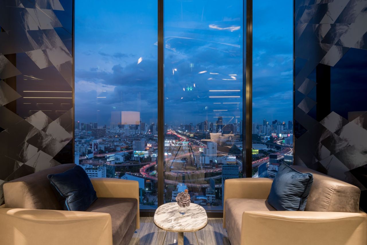 Piso en Bangkok, Tailandia, 58.18 m² - imagen 1